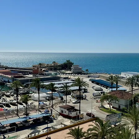 Beachfront With Terrace And Seaviews Appartement *
